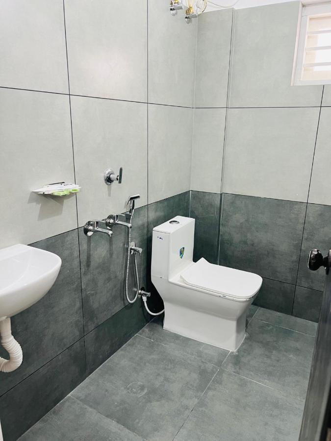 Furnished 2 Bhk Family Apartments Near Triprayar Shree Rama Temple - Beevees Homes Thriprayar Thanniyam Exterior photo